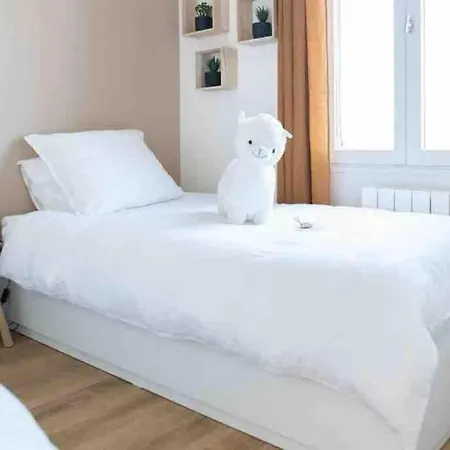 La Casa Lilas *